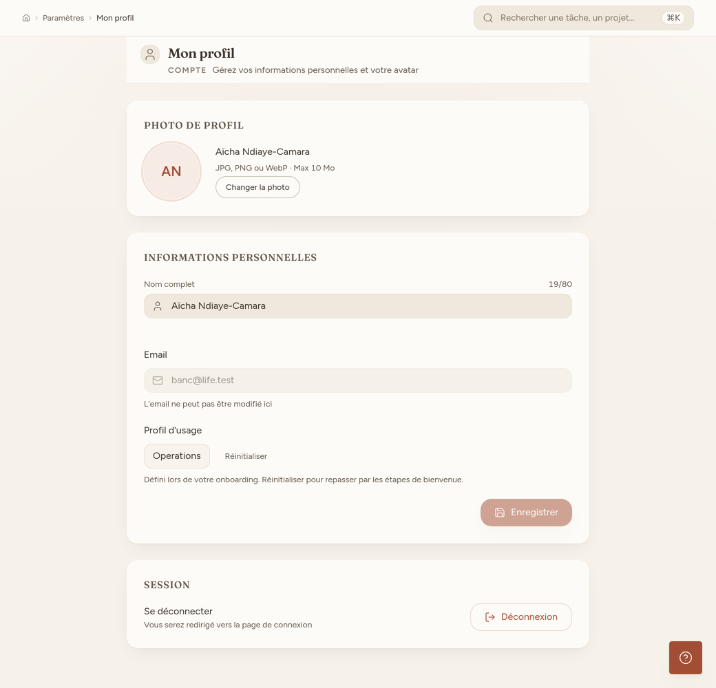 La page profil : nom, photo et adresse de connexion